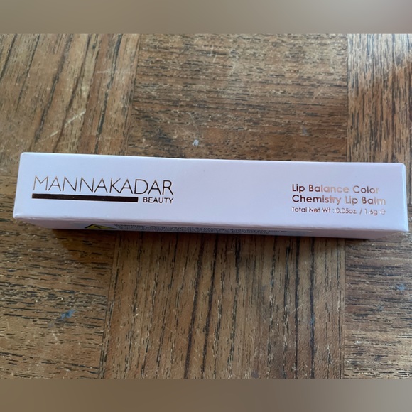 **NWT** set of 3 lip gloss/oil/balm minis - Picture 11 of 11